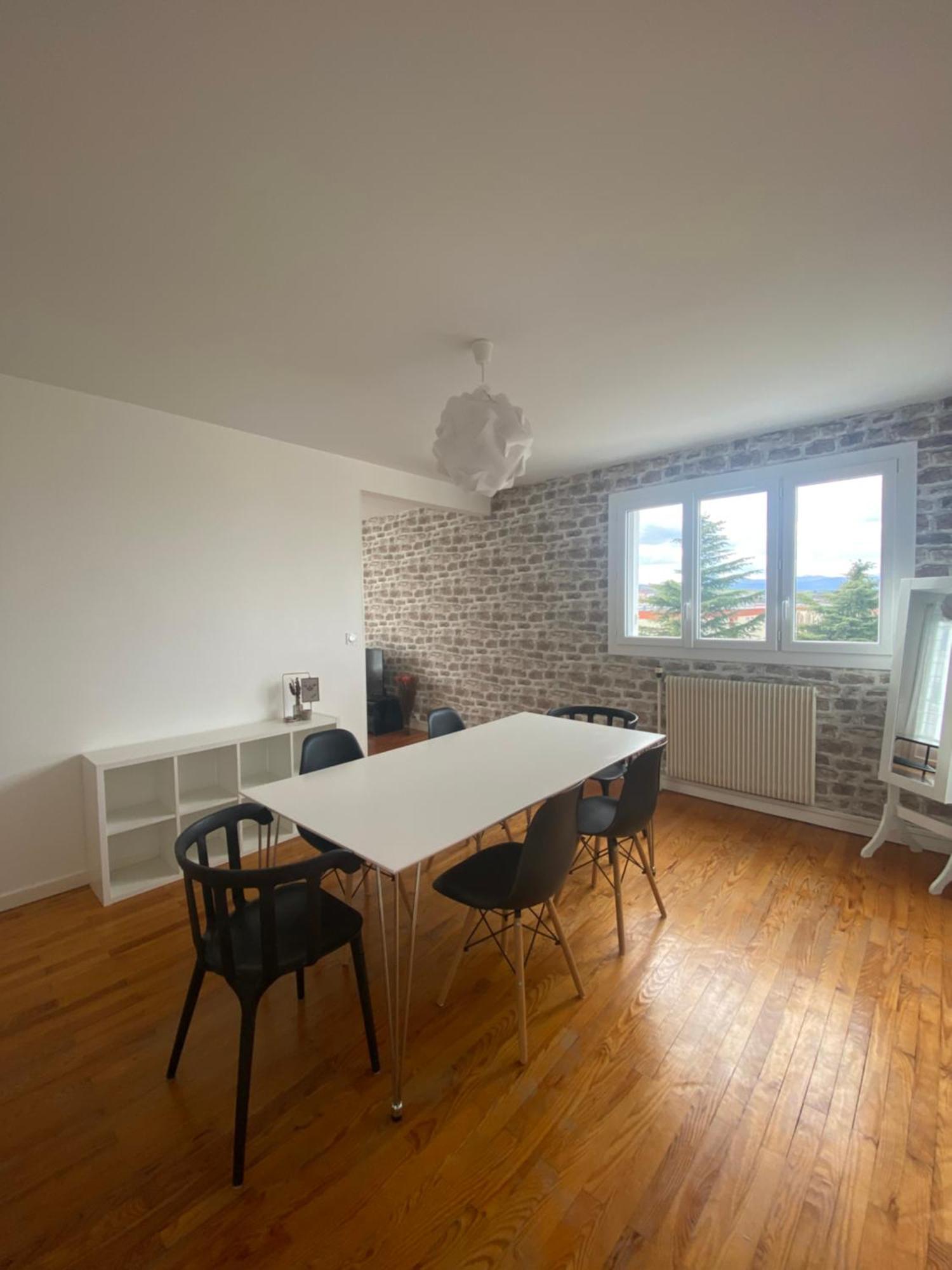 Appartement Spacieux Et Chaleureux - 4Pers - Refait A Neuf - Parking Privatif - Proches Axes, Commerces Et Services - Check In 24-24 Lempdes Buitenkant foto